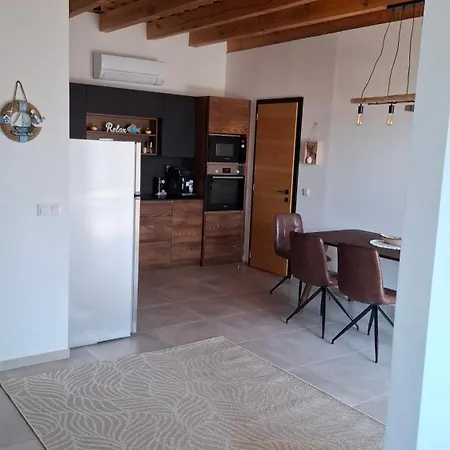 Mirtusz Apartmanhaz Feriehus *